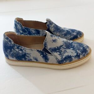 Soul Naturalizer Blue Tie Dye Slip-on Shoes